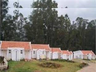 Deccan Plaza Hotel - Ooty Esterno foto